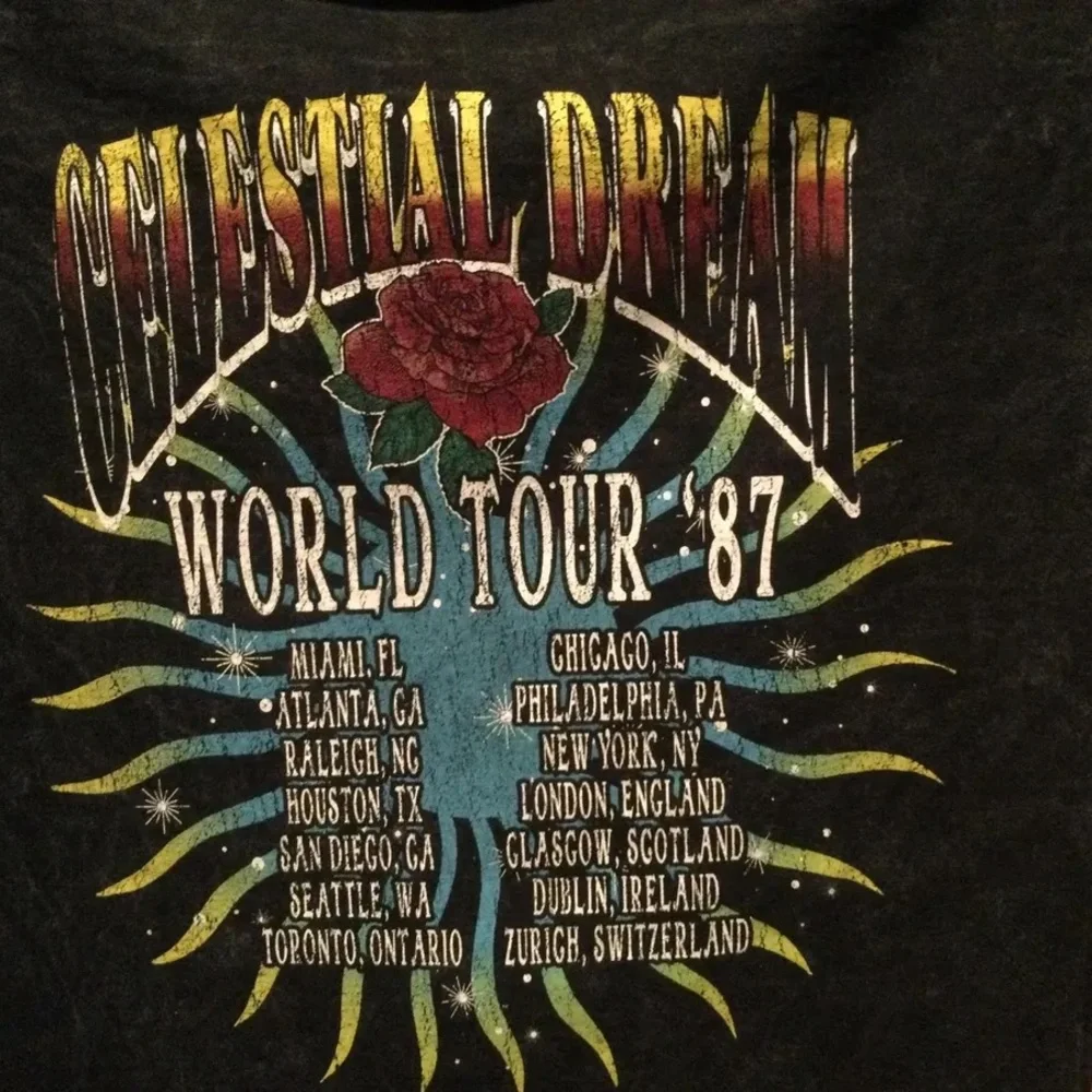 Fifth Sun Celestial Dream World Tour 1987 Womens Cropped Tee - Size S - AMAZING - Picture 4 of 4